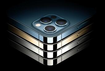 Смартфон Apple iPhone 12 Pro 128GB, золотой